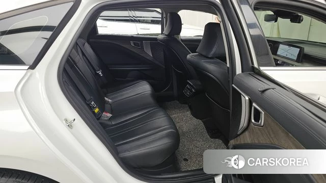 Kia K8 Hybrid 2022 Белый из Кореи, фото 3