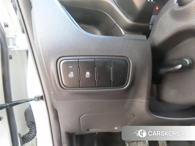 Kia The New Kia Ray 2023 Белый из Кореи, фото 3