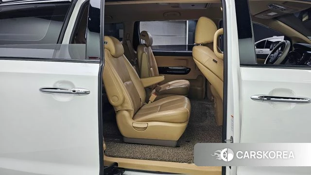 Kia The New Carnival 2018 Белый из Кореи, фото 3