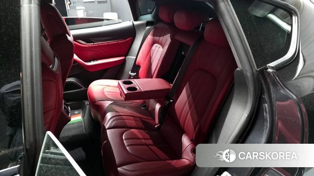 Maserati Levante 2022 Черный из Кореи, фото 3