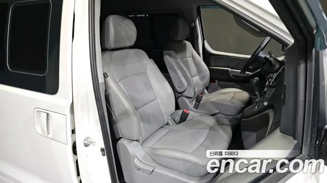 Hyundai The New Grand Starex 2020 Белый из Кореи, фото 3