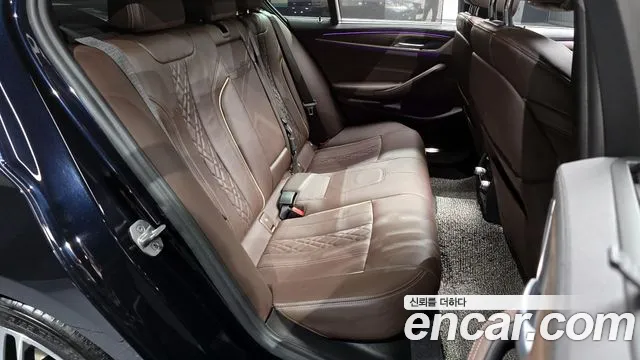 BMW 5 Series (G30) id 2515020 из Кореи 3