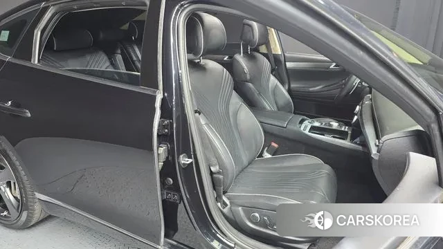 Genesis G80 (RG3) 2022 Черный из Кореи, фото 3