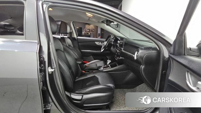 Kia Come New K3 2018 Серый из Кореи, фото 3