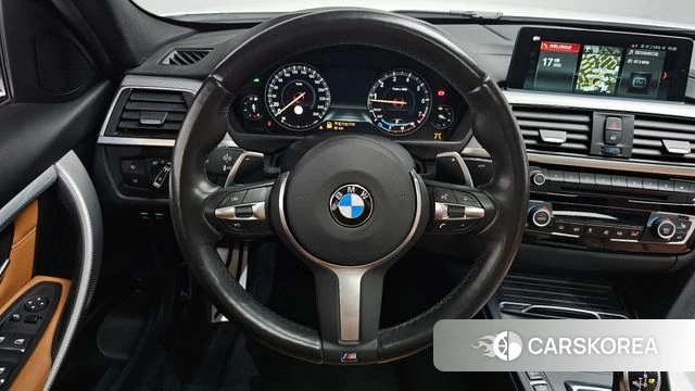 BMW 3 Series (F30) 2018 Белый из Кореи, фото 3