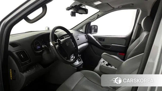 Hyundai The New Grand Starex 2018 Серебряный из Кореи, фото 3