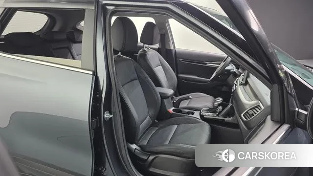 Kia Seltos 2022 Серый из Кореи, фото 3