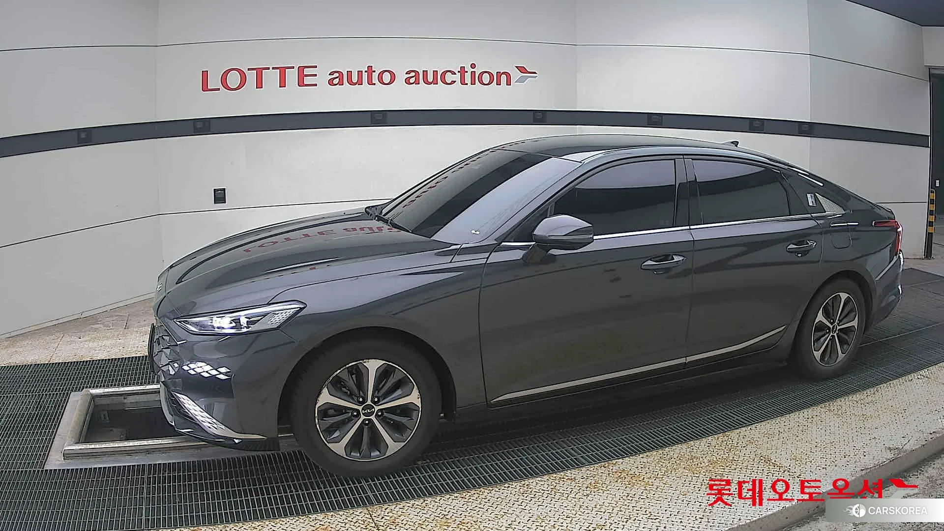 Kia K8 Hybrid 2023 Interstellagray из Кореи, фото 3