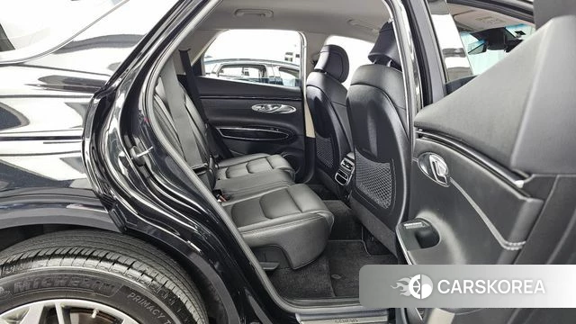 Genesis GV70 2022 Черный из Кореи, фото 3