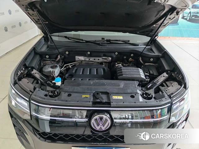 Volkswagen Tourang 2025 Темно-серый из Китая, фото 3