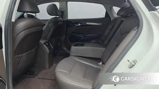 Kia Come New K7 2018 Белый из Кореи, фото 3