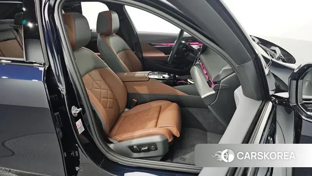 BMW 5 Series (G60) 2024 Синий из Кореи, фото 3