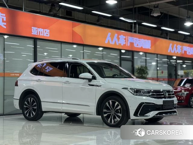Volkswagen Tiguan L 2023 Белый из Китая, фото 3