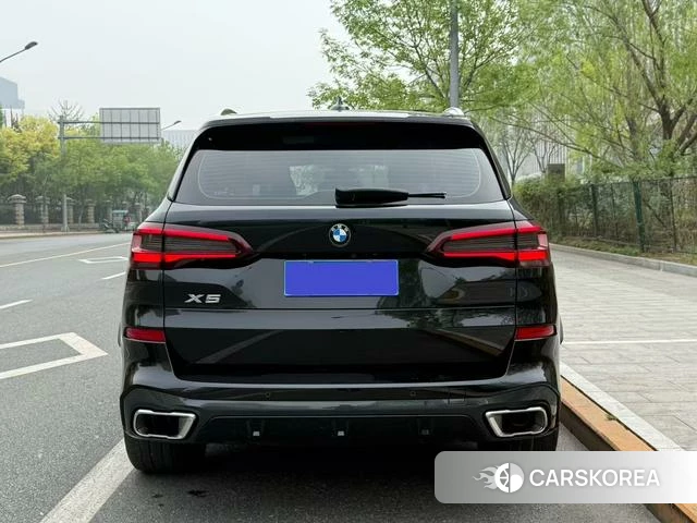 BMW X5 2023 Черный из Китая, фото 3