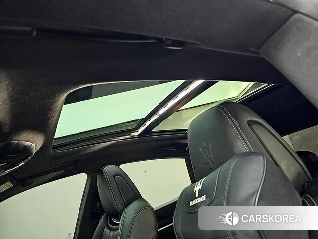 Maserati Levante 2019 Серый из Кореи, фото 3