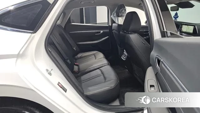 Hyundai Sonata (DN8) 2022 Белый из Кореи, фото 3