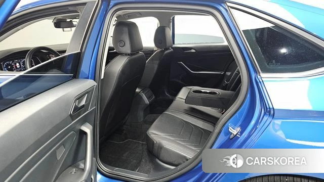 Volkswagen 7th Generation of Jetta 2023 Синий из Кореи, фото 3