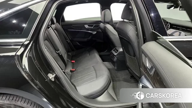 Audi A6 (C8) 2021 Черный из Кореи, фото 3