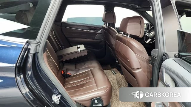 BMW 6 Series GT (G32) 2022 Черный из Кореи, фото 3