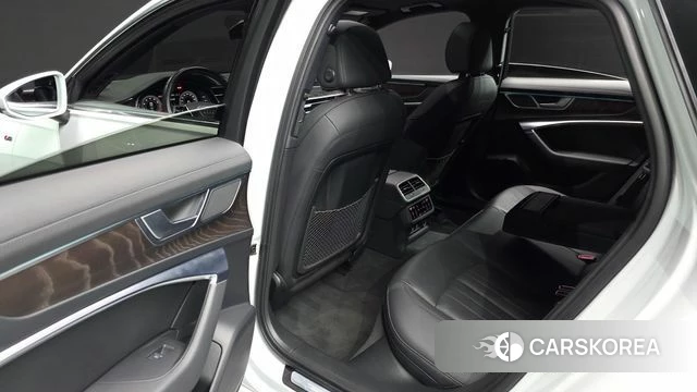 Audi A6 (C8) 2021 Белый из Кореи, фото 3