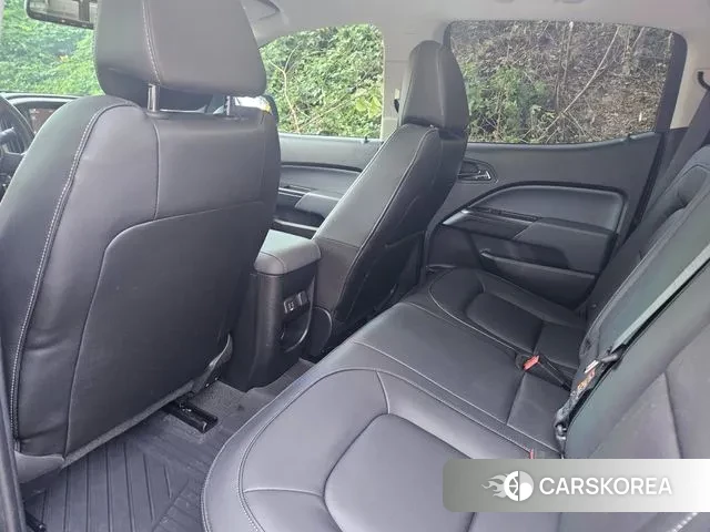 Chevrolet (GM Daewoo) Real New Colorado 2021 Черный из Кореи, фото 3