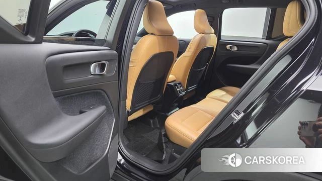 Volvo XC40 2020 Черный из Кореи, фото 3