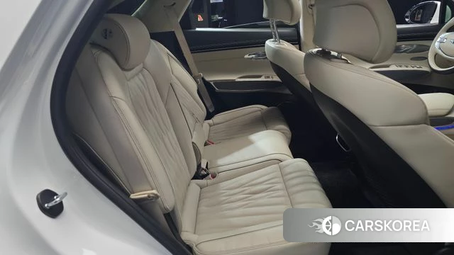 Genesis GV70 2023 Белый из Кореи, фото 3