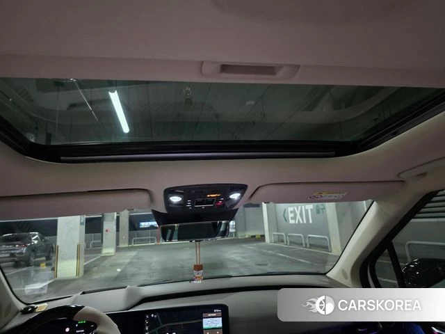 Kia The New Carnival 4th Generation 2023 Белый из Кореи, фото 3