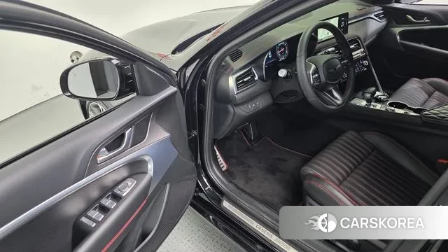 Genesis The New G70 2024 Черный из Кореи, фото 3