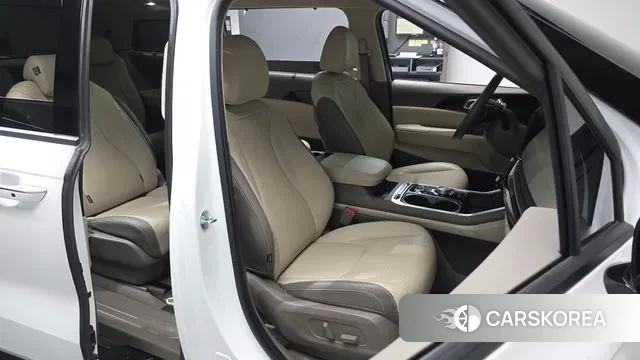 Kia The New Carnival 4th Generation 2025 Белый из Кореи, фото 3