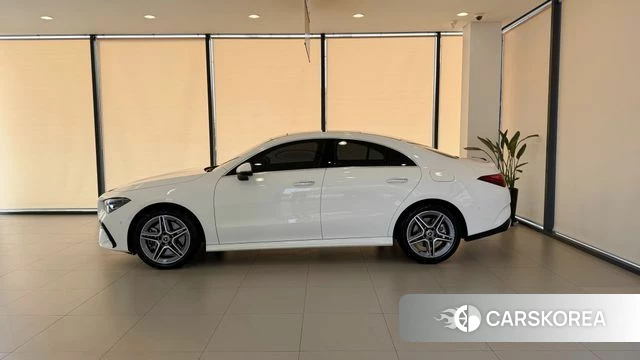 Mercedes-Benz CLA-Class C118 2025 Белый из Кореи, фото 3