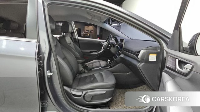 Hyundai The New Ionic Hybrid 2019 Серый из Кореи, фото 3