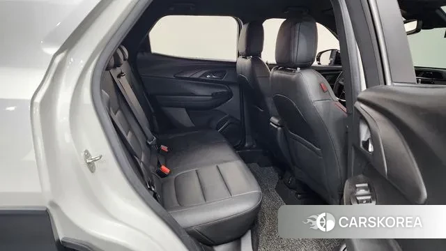 Chevrolet (GM Daewoo) Trailblazer 2022 Белый из Кореи, фото 3