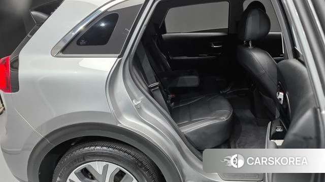 Kia Niro EV 2021 Серебристо-серый из Кореи, фото 3