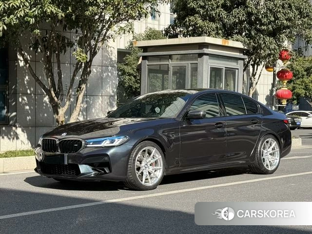 BMW M5 2022 Темно-серый из Китая, фото 3
