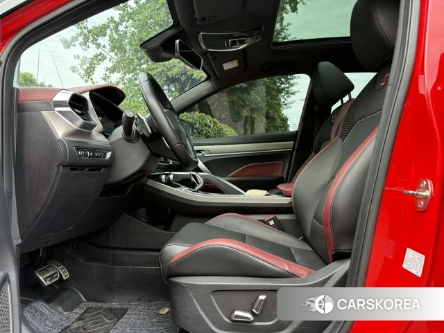Geely Automobile Binyue 2019 Красный из Китая, фото 3
