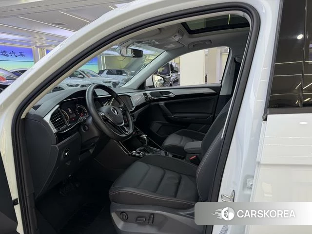 Volkswagen Tanyue 2020 Белый из Китая, фото 3