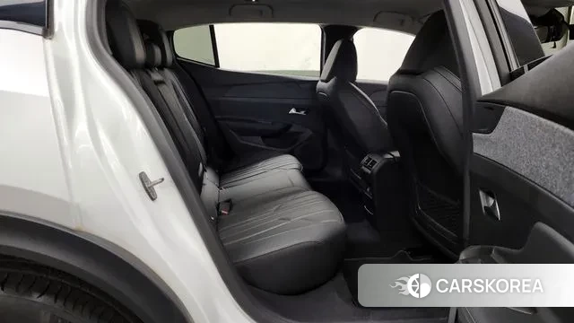 Peugeot 408 2023 Белый из Кореи, фото 3