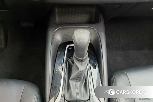 Toyota Corolla 2022 Белый из Китая, фото 3