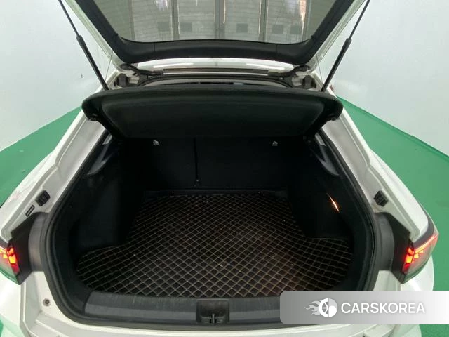 Volkswagen Lingdu 2022 Белый из Китая, фото 3