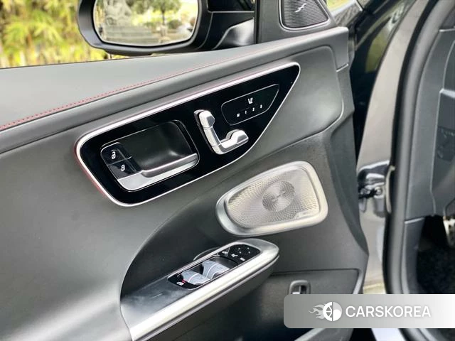 Mercedes-Benz C-class AMG 2024 Темно-серый из Китая, фото 3
