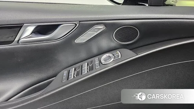 Genesis G80 (RG3) 2022 Черный из Кореи, фото 3