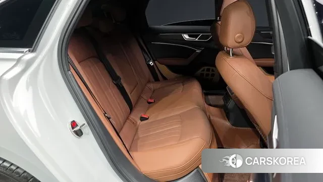 Audi A6 (C8) 2023 Белый из Кореи, фото 3