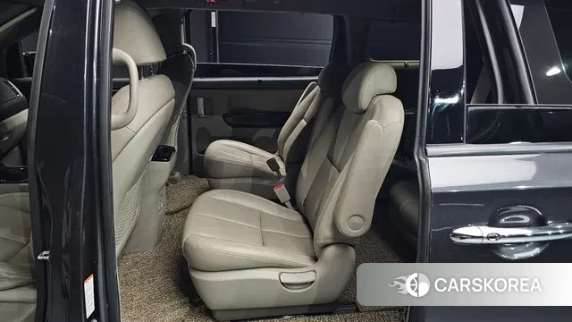 Kia The New Carnival 2020 Серый из Кореи, фото 3