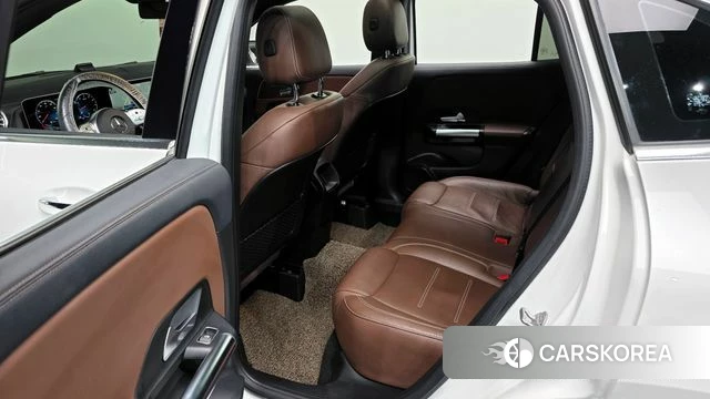 Mercedes-Benz GLA - Class H247 2020 Белый из Кореи, фото 3
