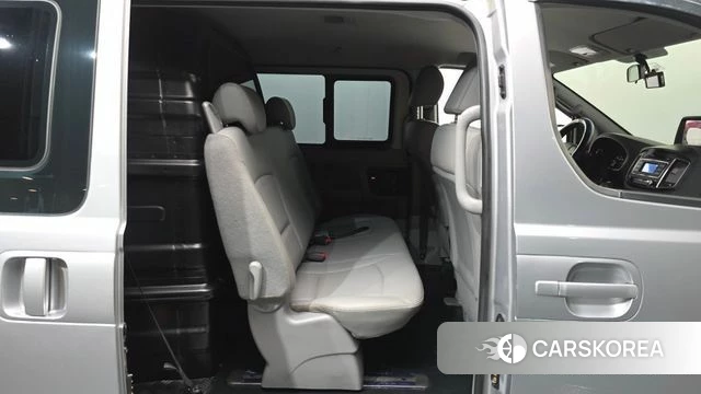 Hyundai The New Grand Starex 2018 Серебряный из Кореи, фото 3