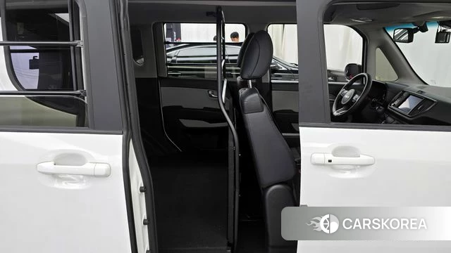 Kia The New Kia Ray 2023 Белый из Кореи, фото 3