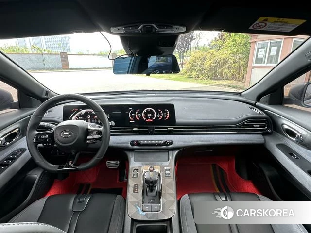 GAC Trumpchi Shadow Leopard 2024 Темно-серый из Китая, фото 3