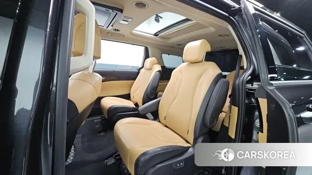 Kia Carnival 4th generation 2021 Черный из Кореи, фото 3