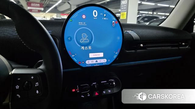 Mini Cooper C 4th generation 2025 Красный из Кореи, фото 3